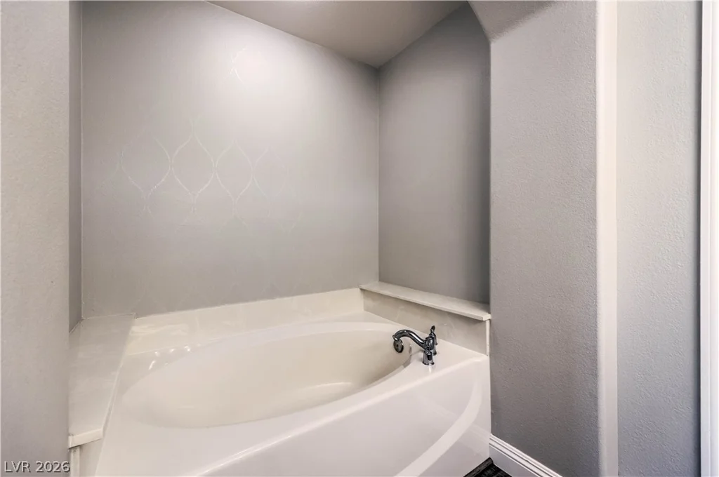 9016 Cloudy Mountain, Las Vegas, NV 89178