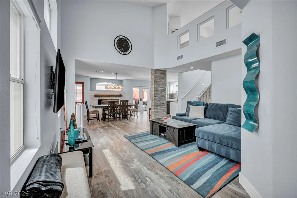 1009 Windhook, Las Vegas, NV 89144