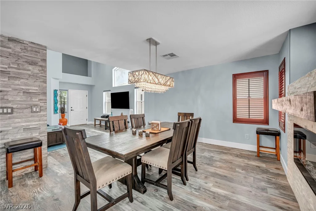 1009 Windhook, Las Vegas, NV 89144