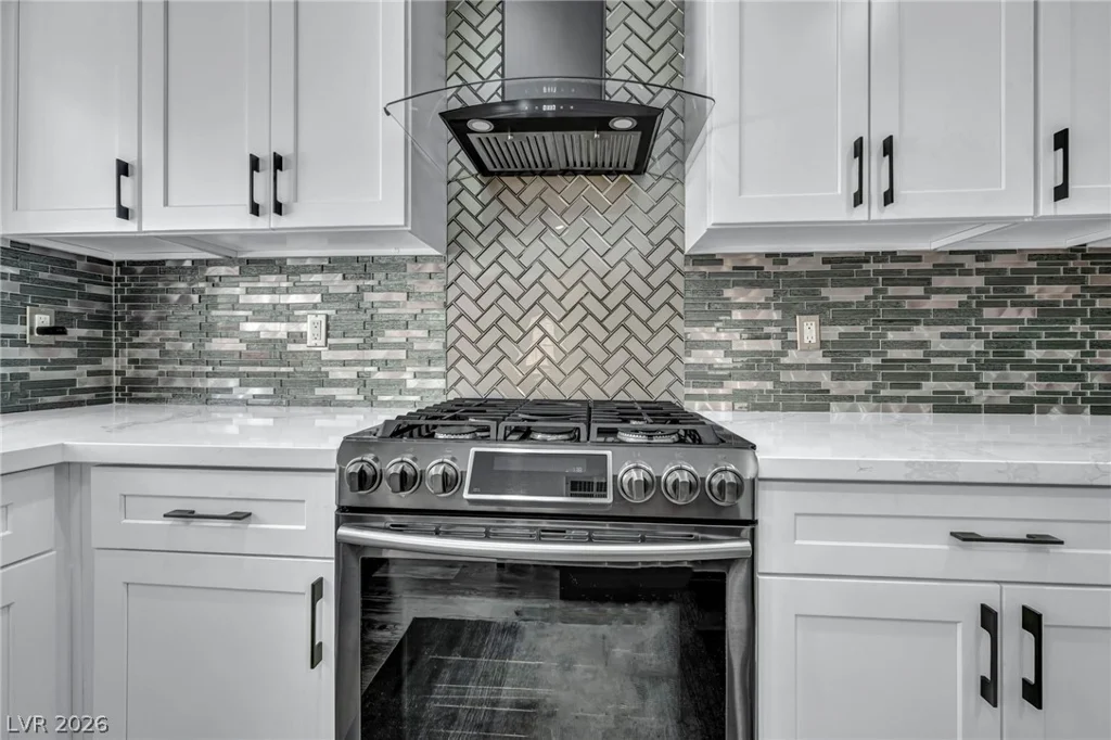 1009 Windhook, Las Vegas, NV 89144