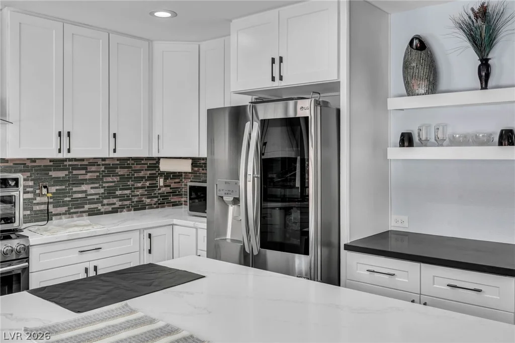 1009 Windhook, Las Vegas, NV 89144