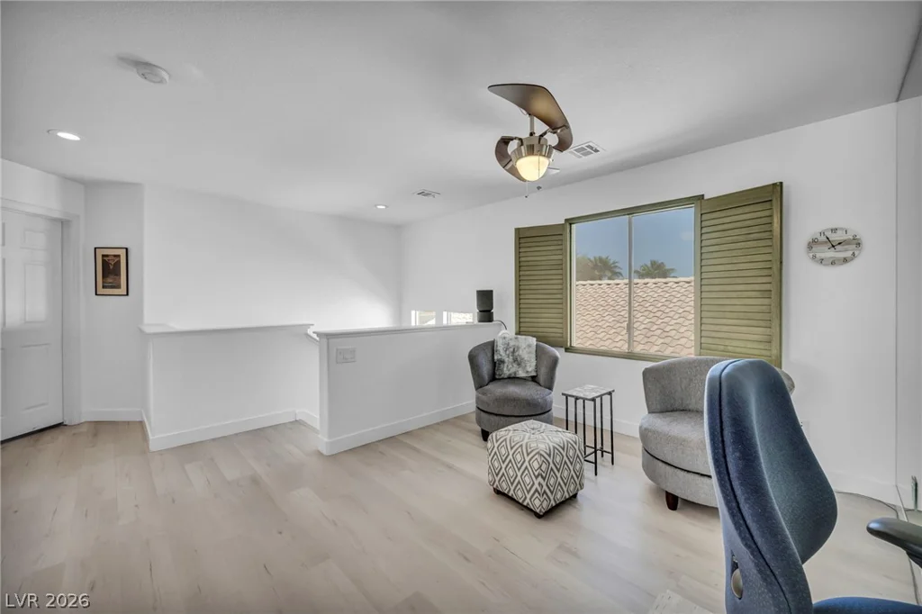 1009 Windhook, Las Vegas, NV 89144