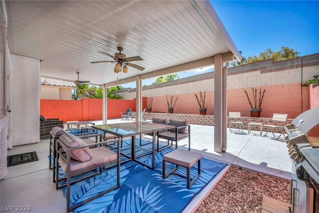 1009 Windhook, Las Vegas, NV 89144