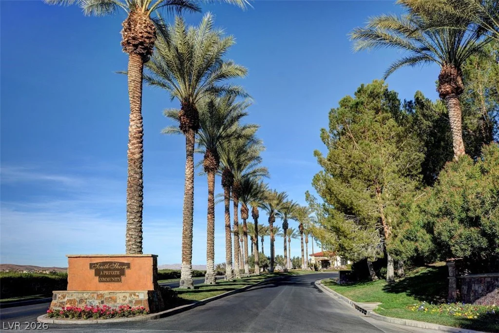 15 Rue Du Rivoli, Henderson, NV 89011