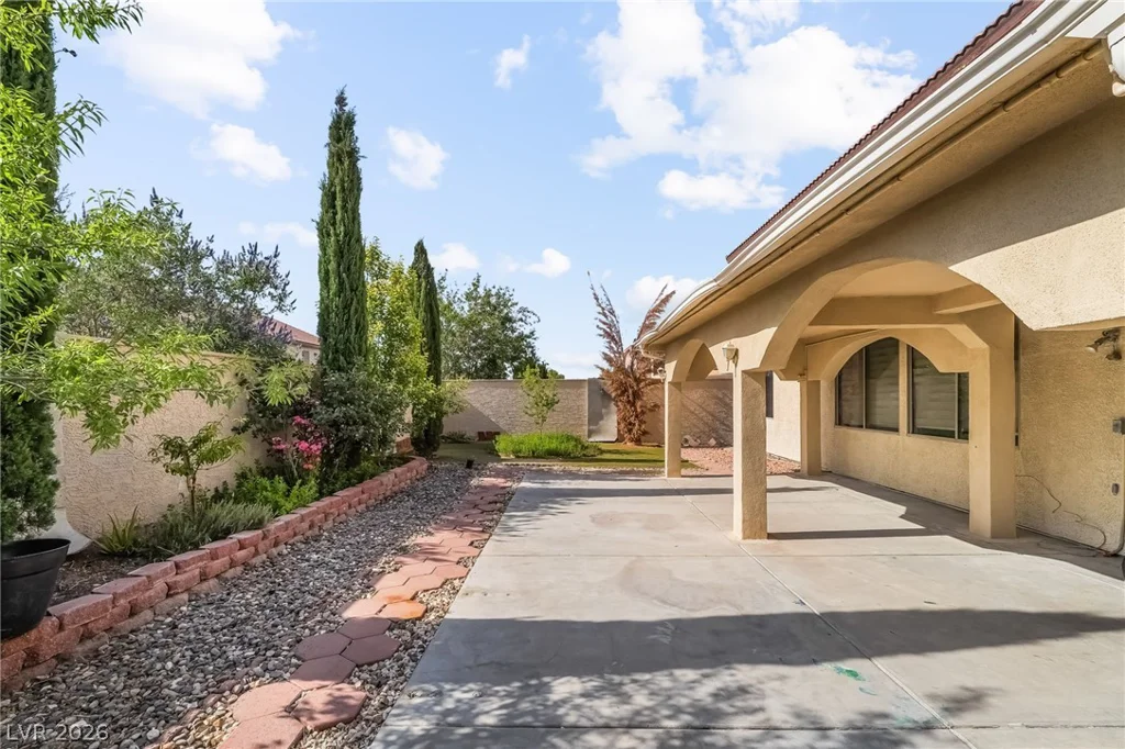 9245 Branford Hills, Las Vegas, NV 89123