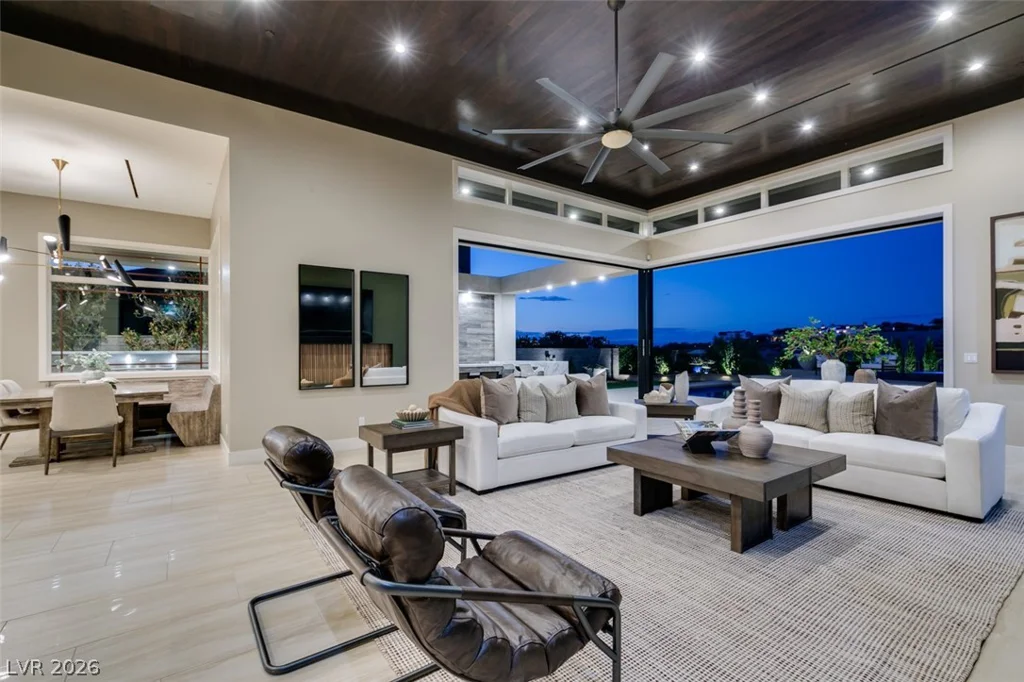 1376 Opal Valley, Henderson, NV 89052