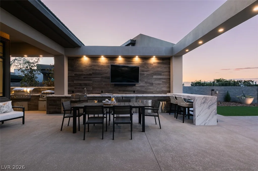 1376 Opal Valley, Henderson, NV 89052