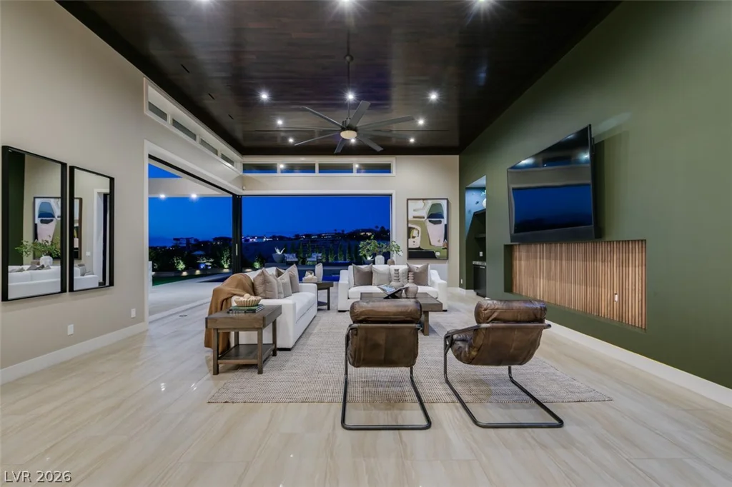 1376 Opal Valley, Henderson, NV 89052