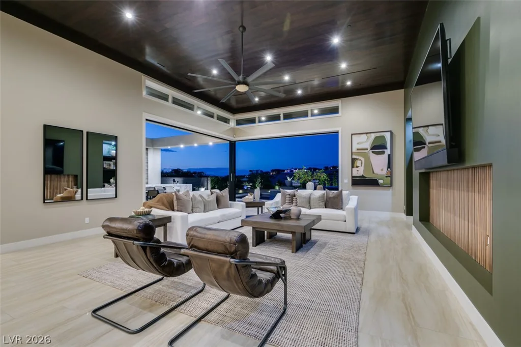 1376 Opal Valley, Henderson, NV 89052