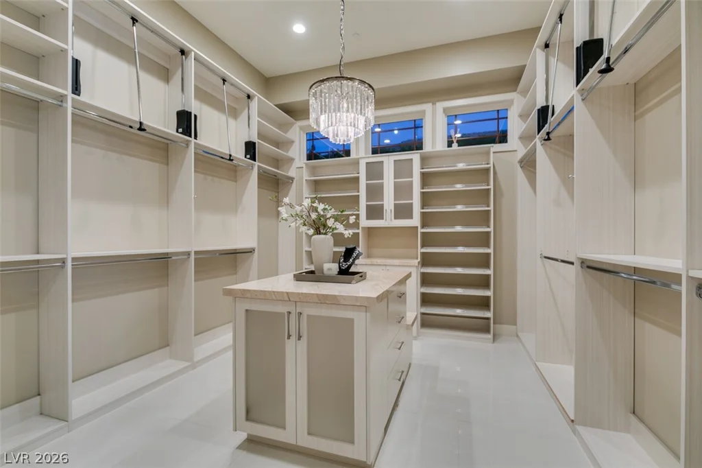 1376 Opal Valley, Henderson, NV 89052