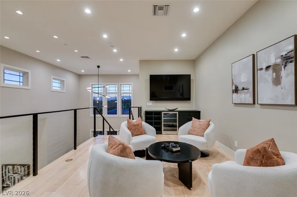 1376 Opal Valley, Henderson, NV 89052