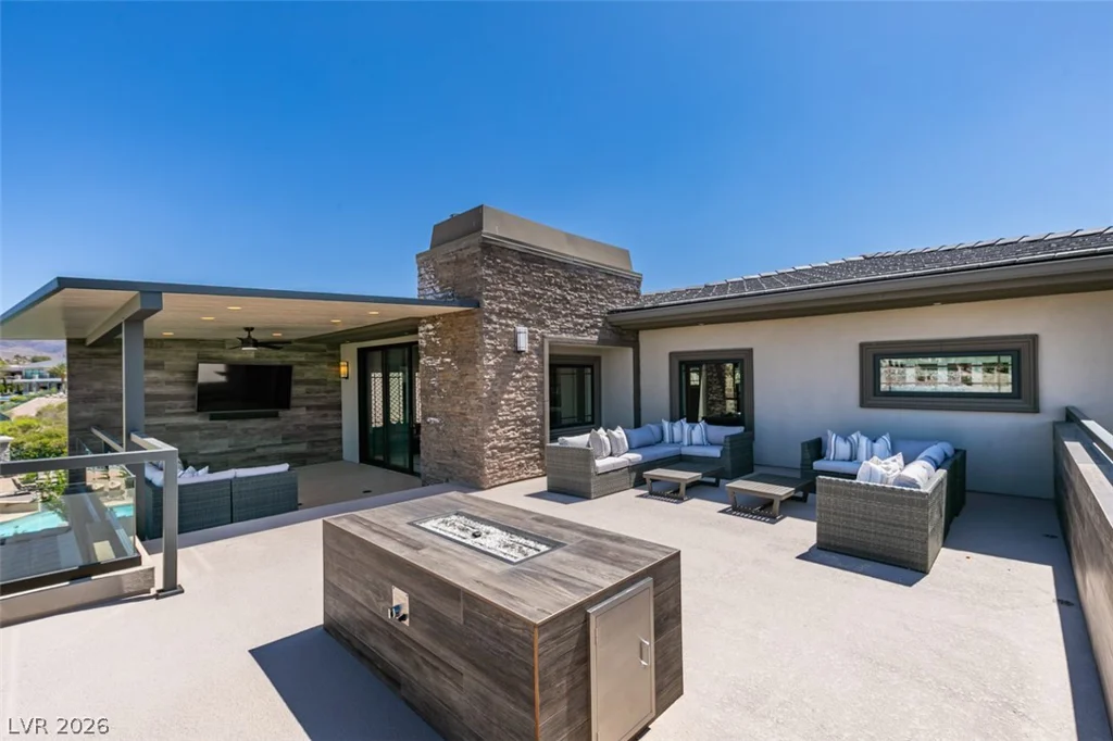 1376 Opal Valley, Henderson, NV 89052