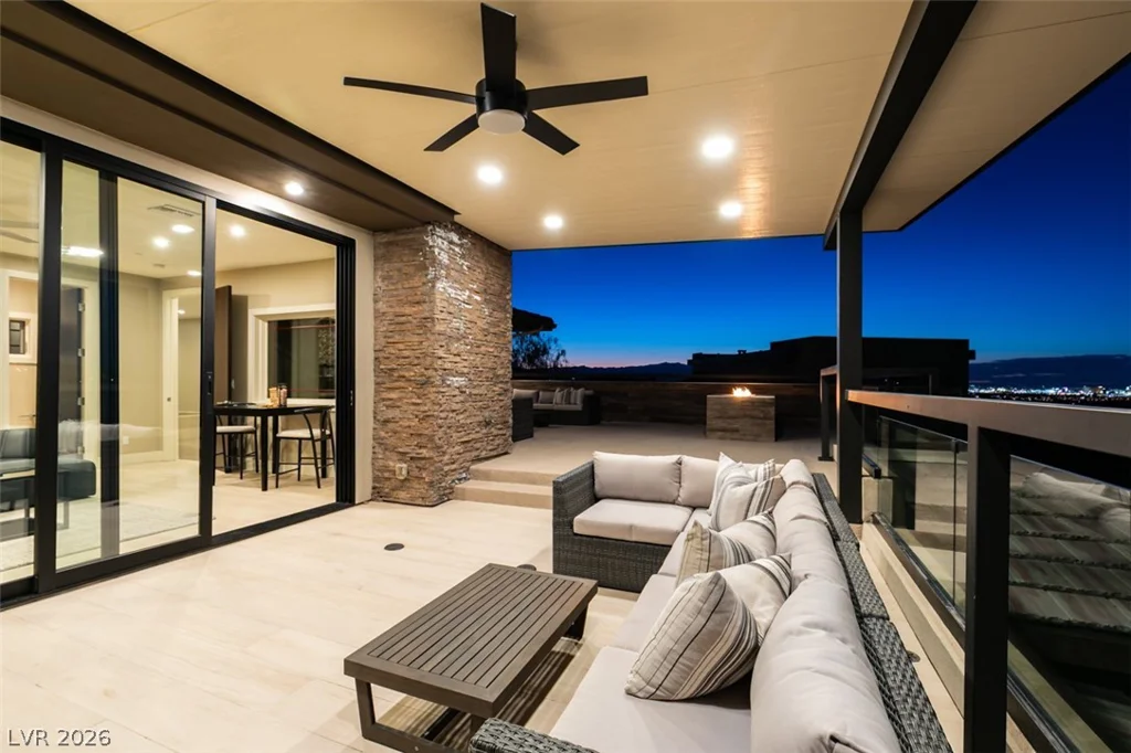 1376 Opal Valley, Henderson, NV 89052