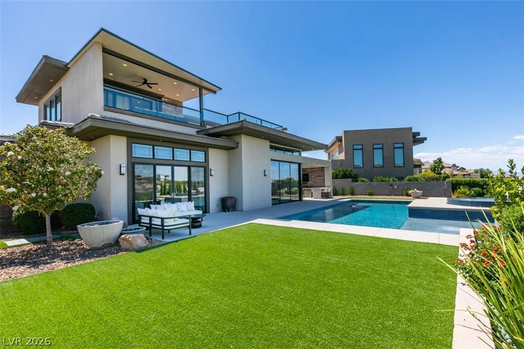 1376 Opal Valley, Henderson, NV 89052