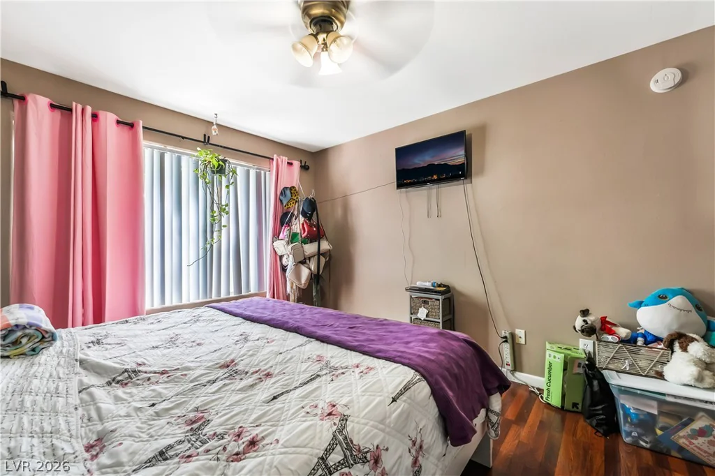 5216 Mandalay Springs, Las Vegas, NV 89120