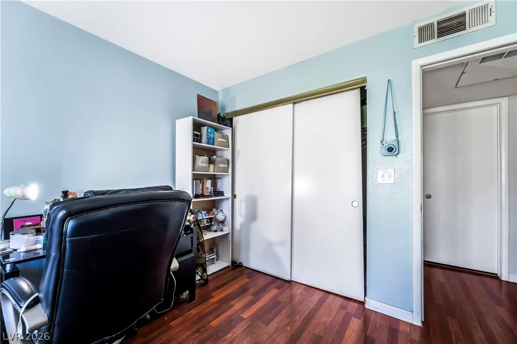 5216 Mandalay Springs, Las Vegas, NV 89120