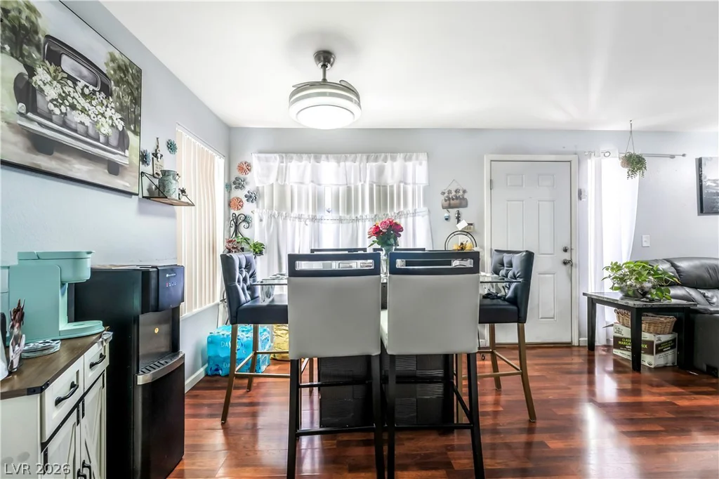 5216 Mandalay Springs, Las Vegas, NV 89120