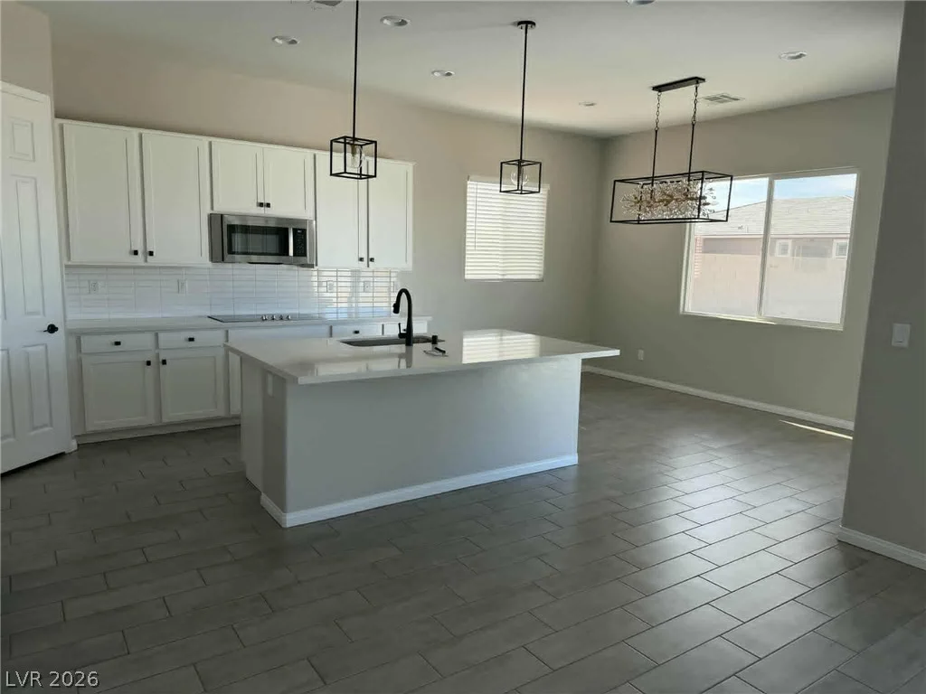 4921 Graystone, Pahrump, NV 89061
