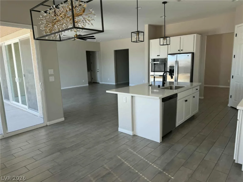 4921 Graystone, Pahrump, NV 89061