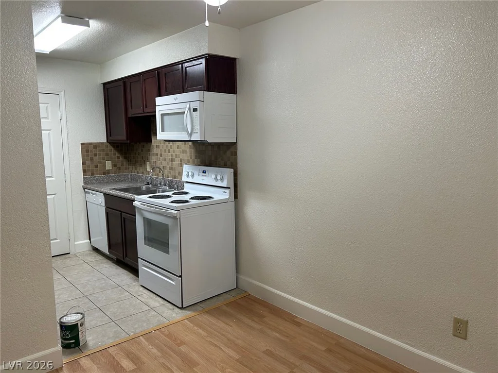 2606 Durango, Las Vegas, NV 89117