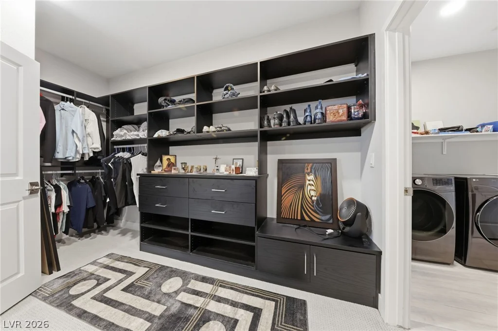 10254 Barnett Hill, Las Vegas, NV 89166