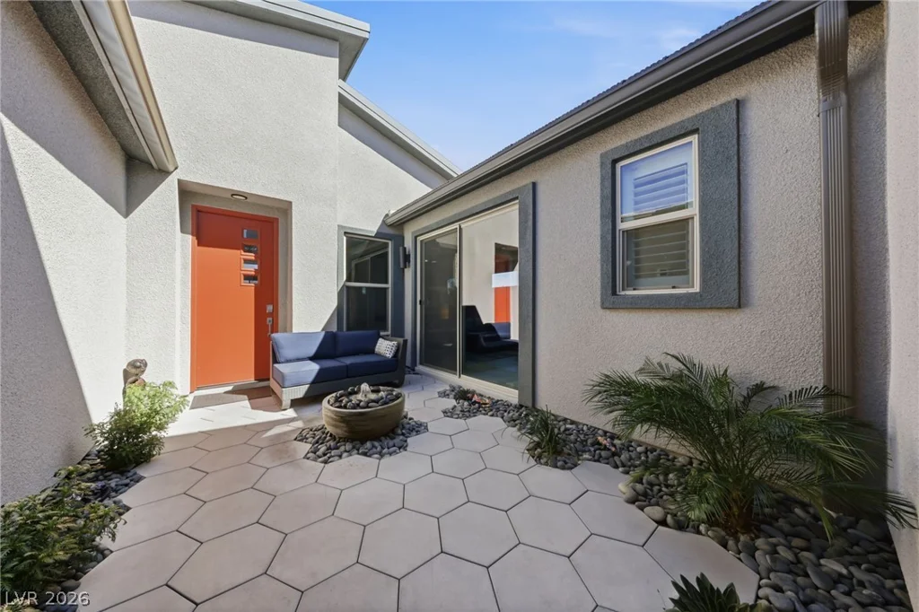 10254 Barnett Hill, Las Vegas, NV 89166