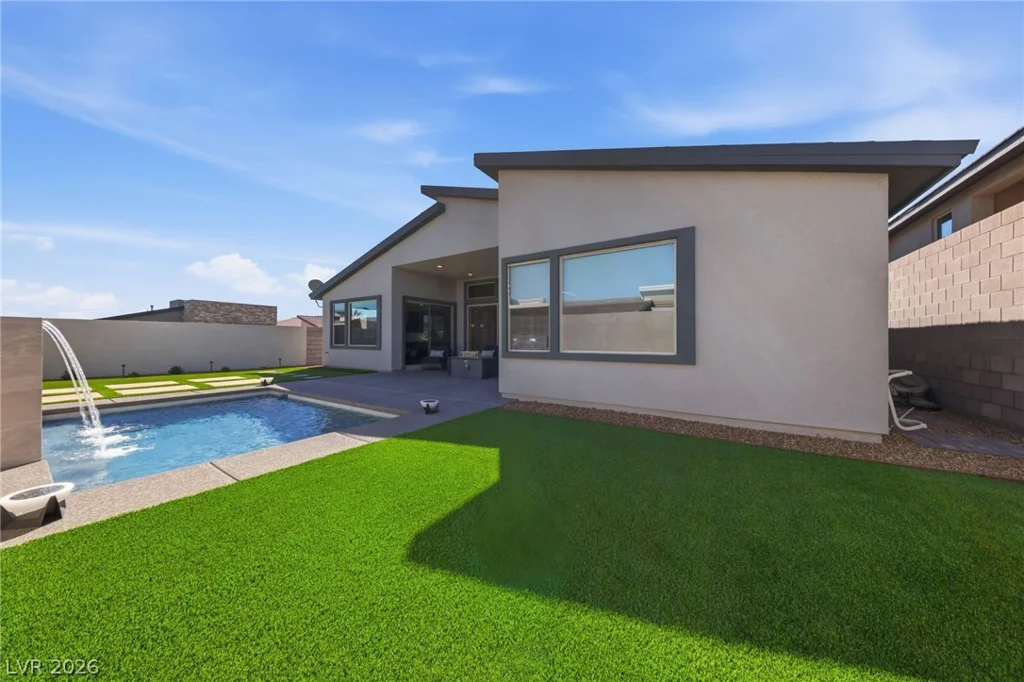 10254 Barnett Hill, Las Vegas, NV 89166