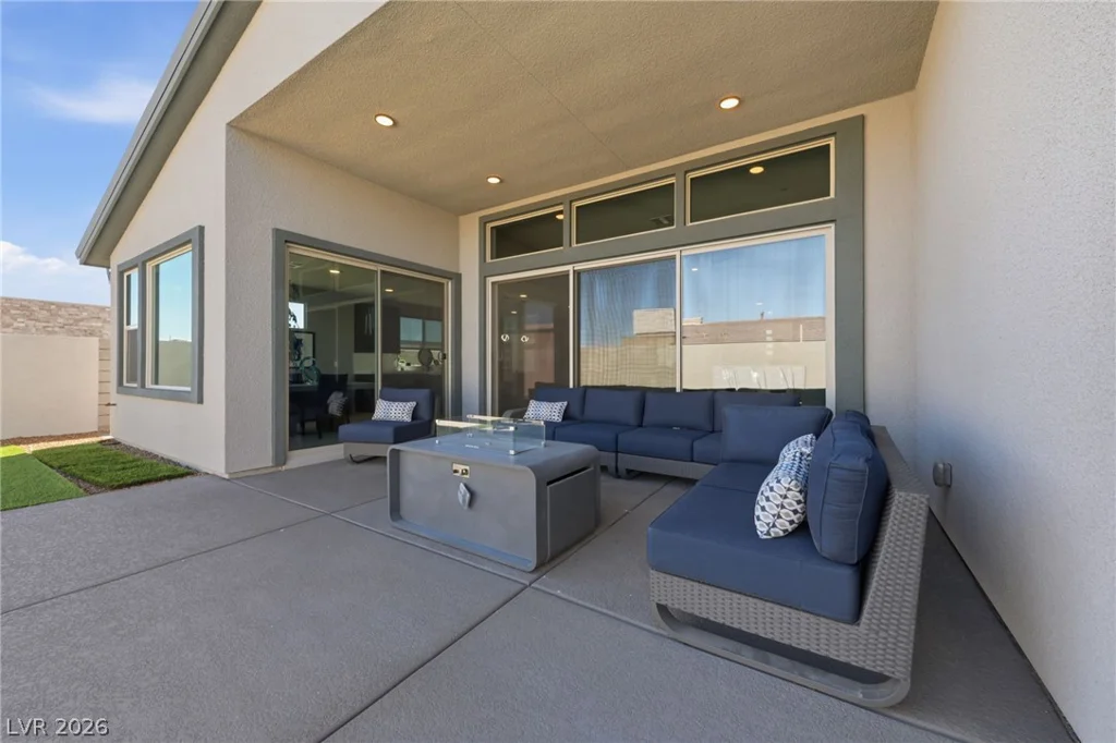 10254 Barnett Hill, Las Vegas, NV 89166