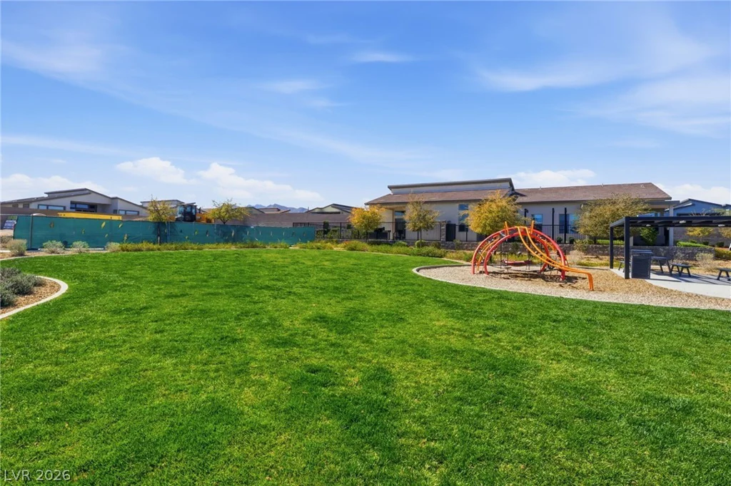 10254 Barnett Hill, Las Vegas, NV 89166