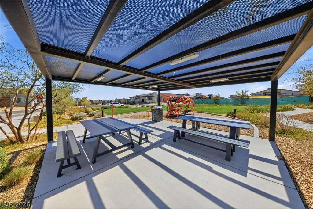 10254 Barnett Hill, Las Vegas, NV 89166