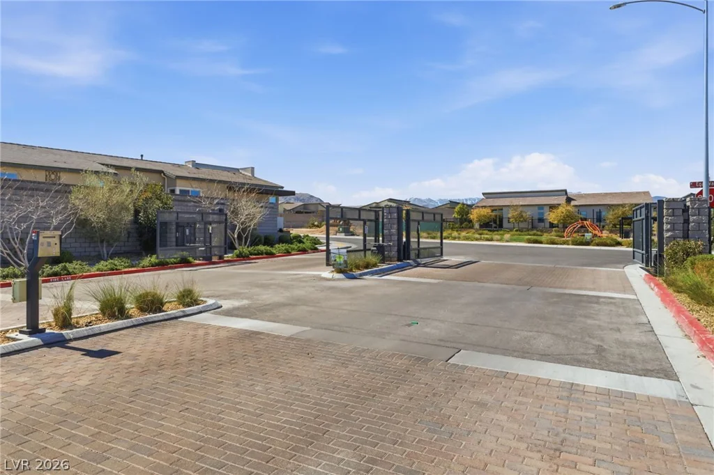 10254 Barnett Hill, Las Vegas, NV 89166