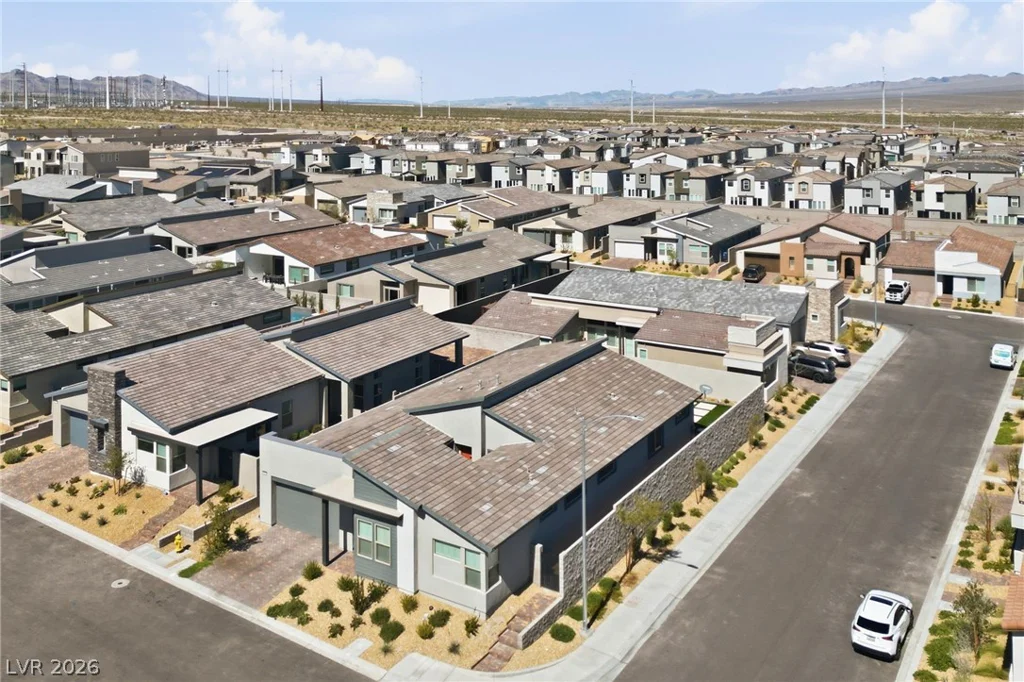 10254 Barnett Hill, Las Vegas, NV 89166