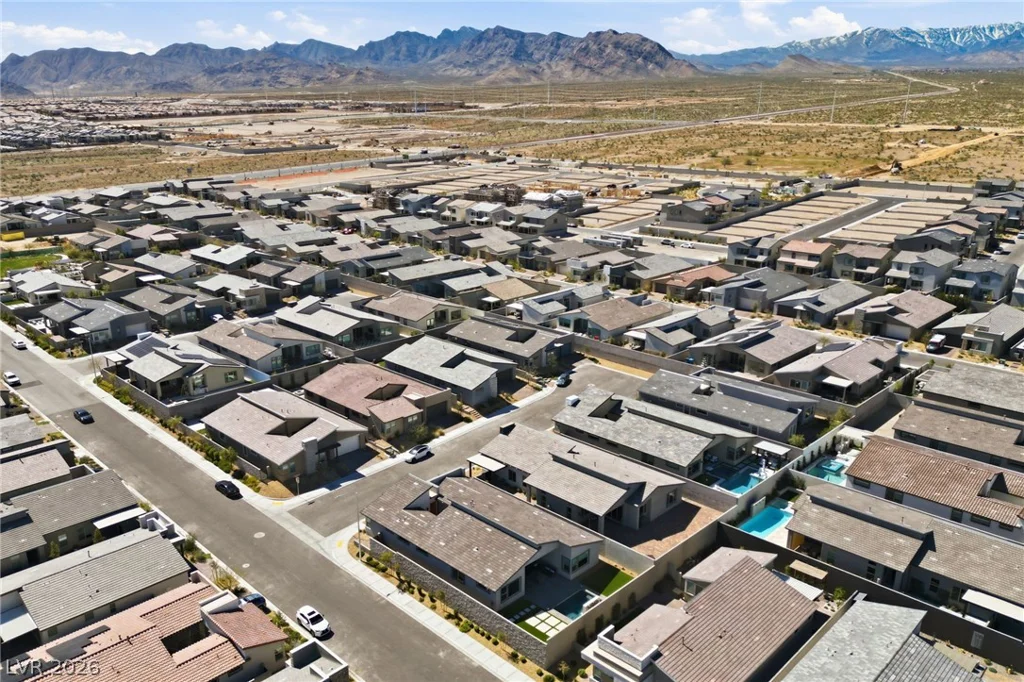 10254 Barnett Hill, Las Vegas, NV 89166