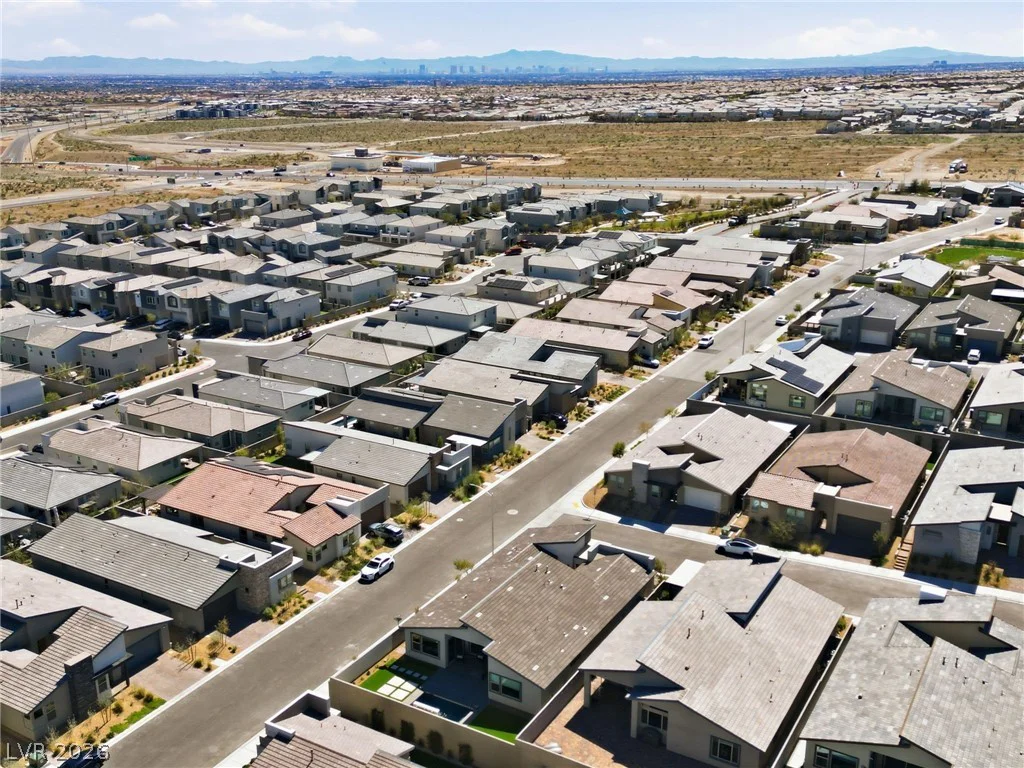 10254 Barnett Hill, Las Vegas, NV 89166