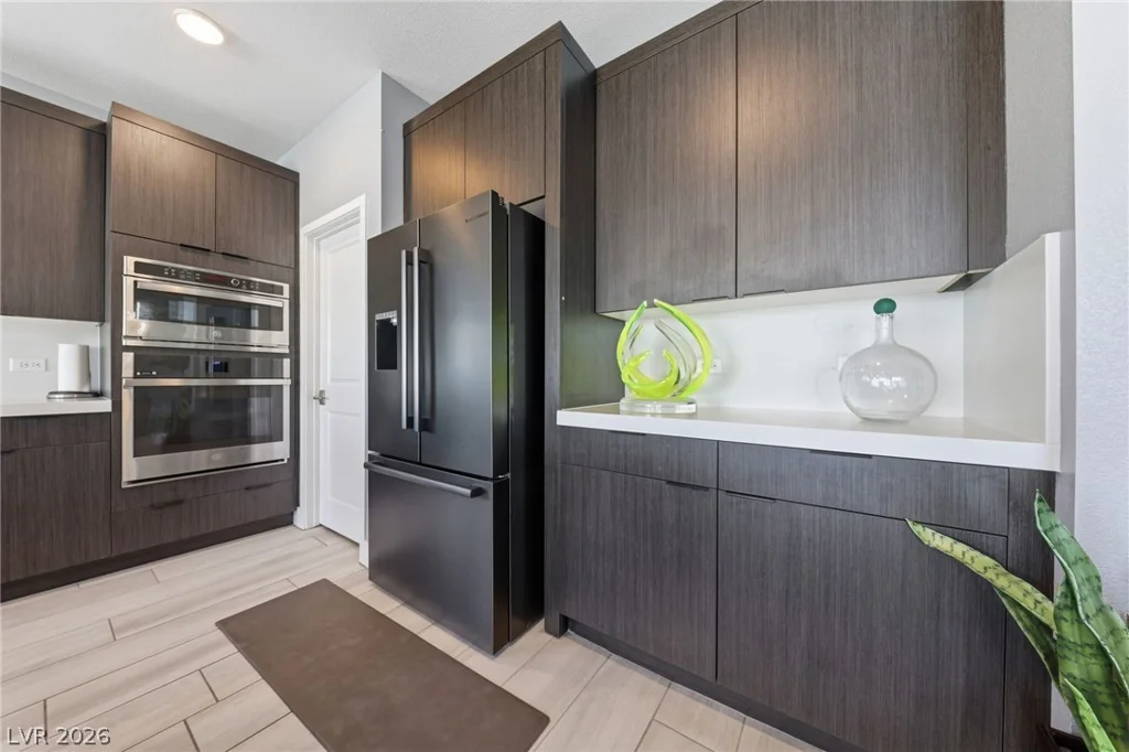 10254 Barnett Hill, Las Vegas, NV 89166