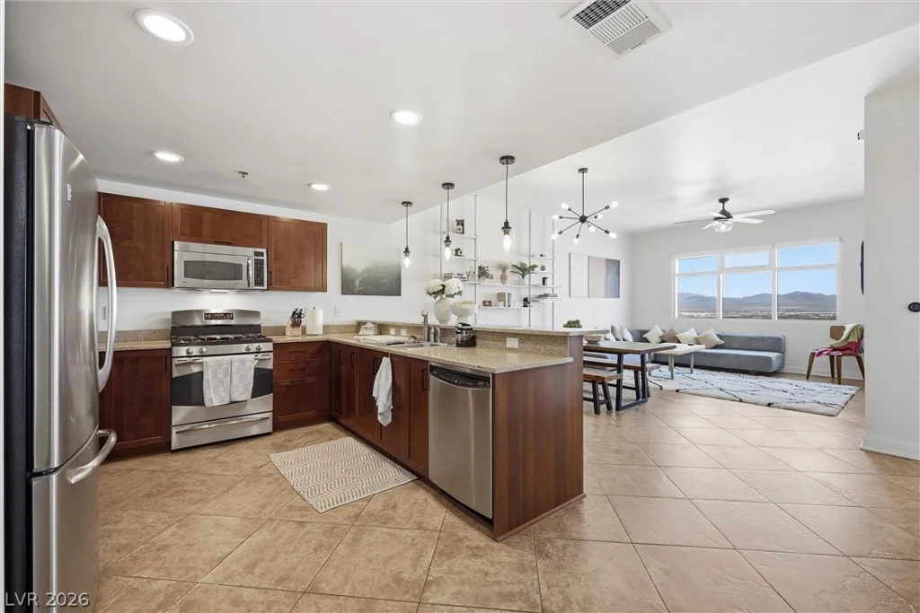 150 Las Vegas, Las Vegas, NV 89101