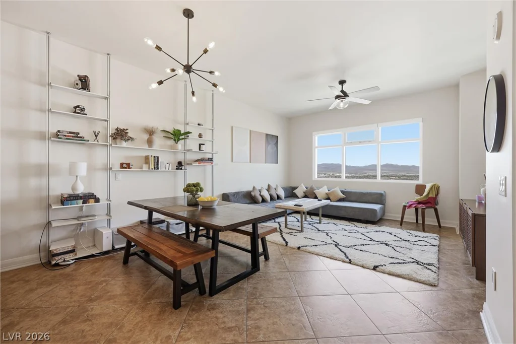150 Las Vegas, Las Vegas, NV 89101
