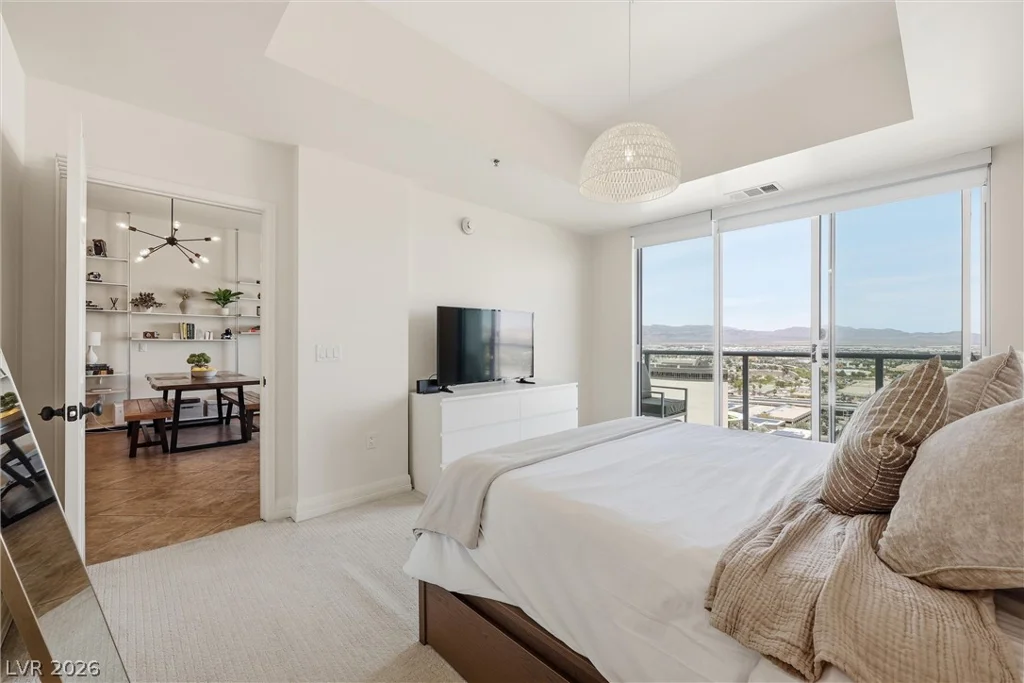 150 Las Vegas, Las Vegas, NV 89101