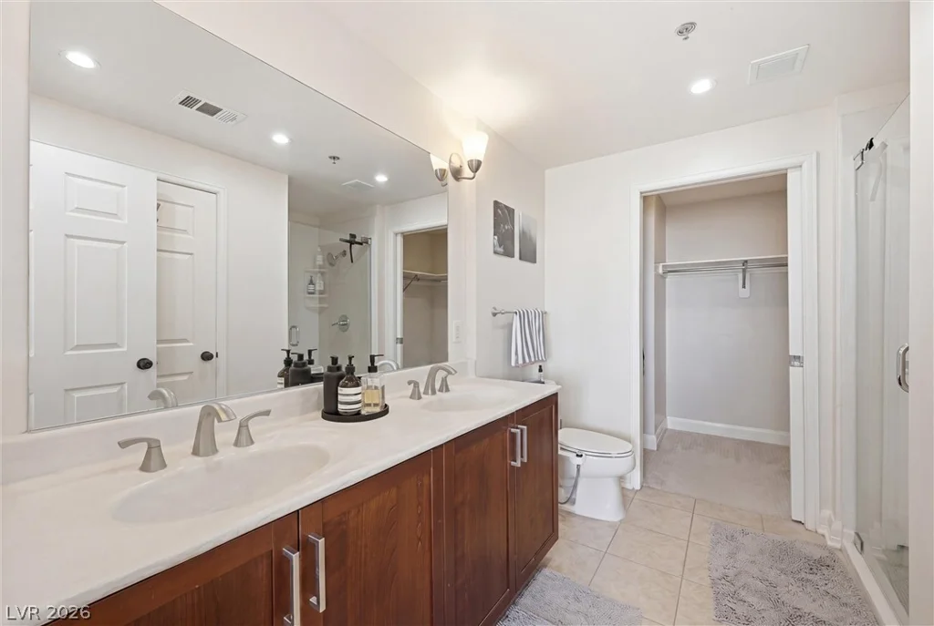 150 Las Vegas, Las Vegas, NV 89101