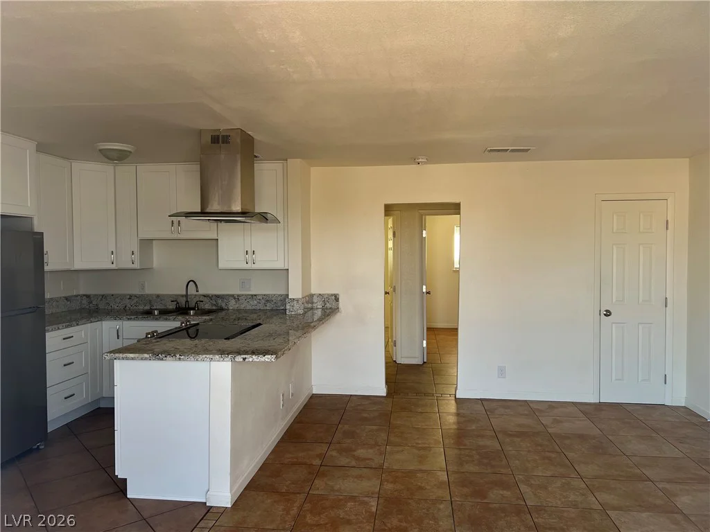 803 Major, Henderson, NV 89015
