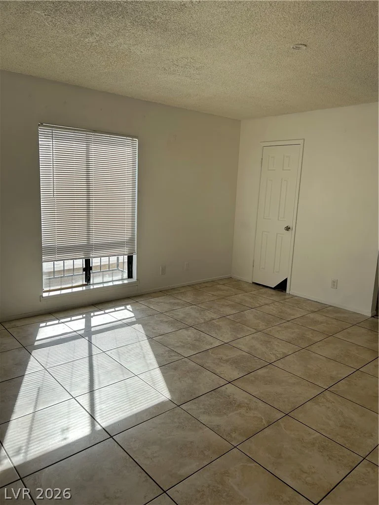 803 Major, Henderson, NV 89015