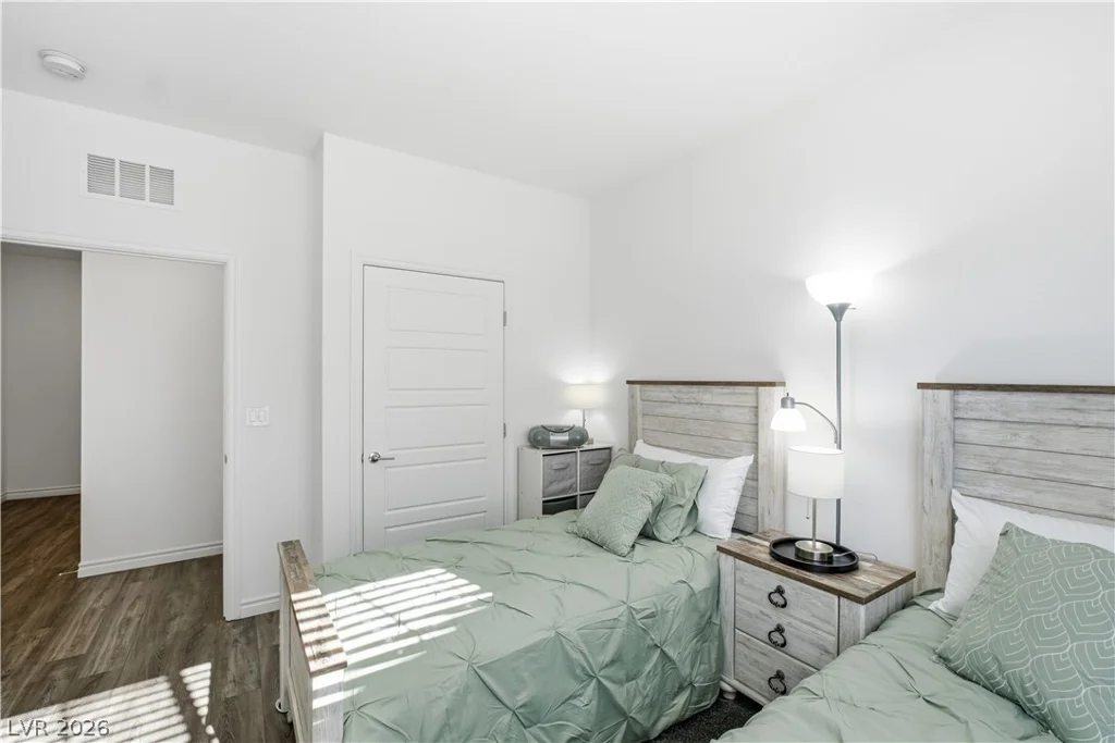 7224 Decatur, Las Vegas, NV 89131