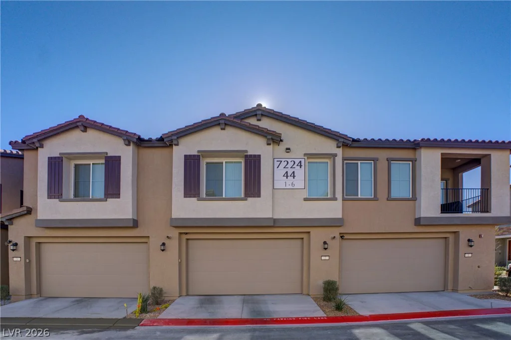 7224 Decatur, Las Vegas, NV 89131