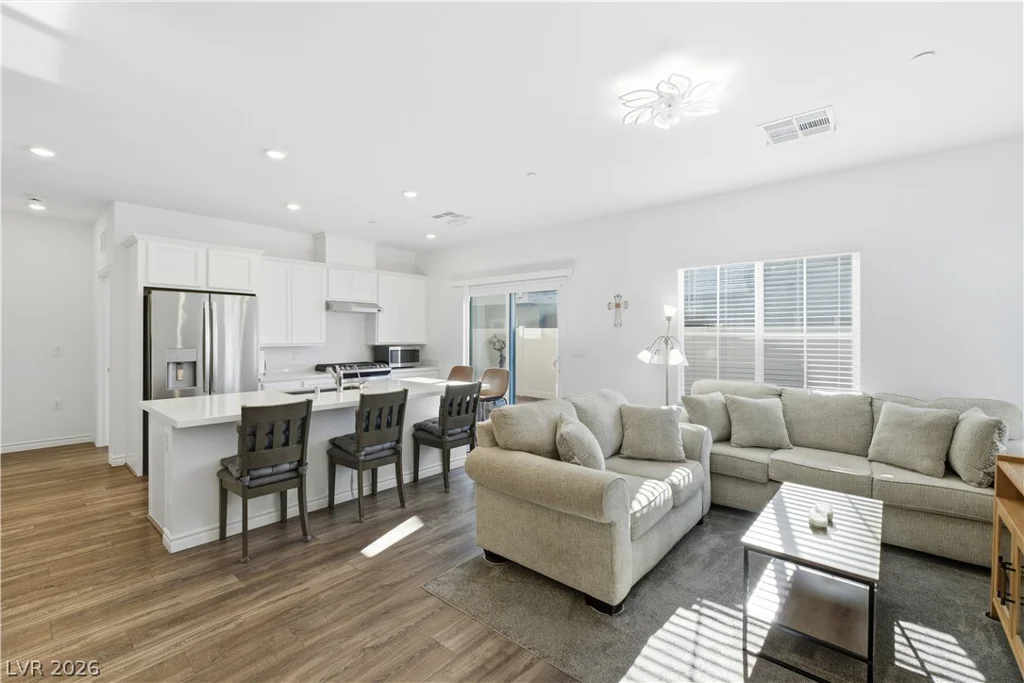 7224 Decatur, Las Vegas, NV 89131