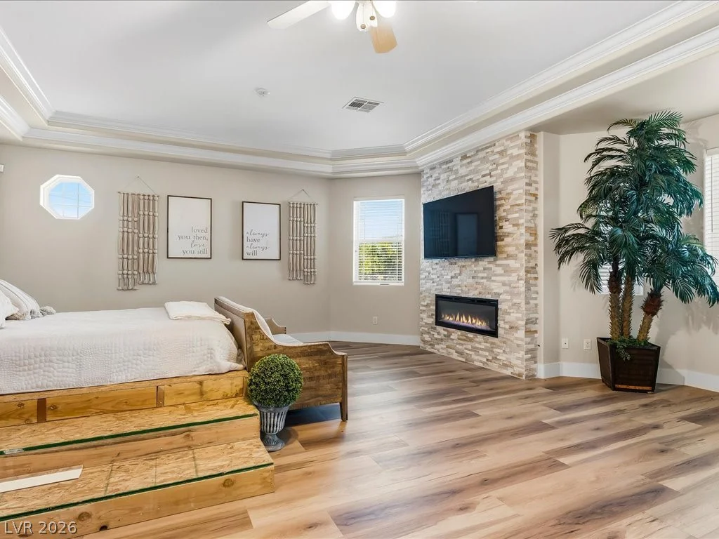 10251 Agate, Las Vegas, NV 89161