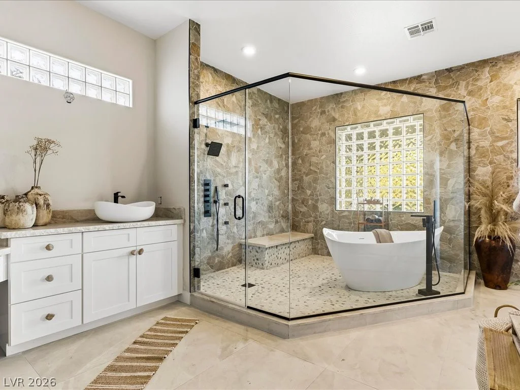 10251 Agate, Las Vegas, NV 89161