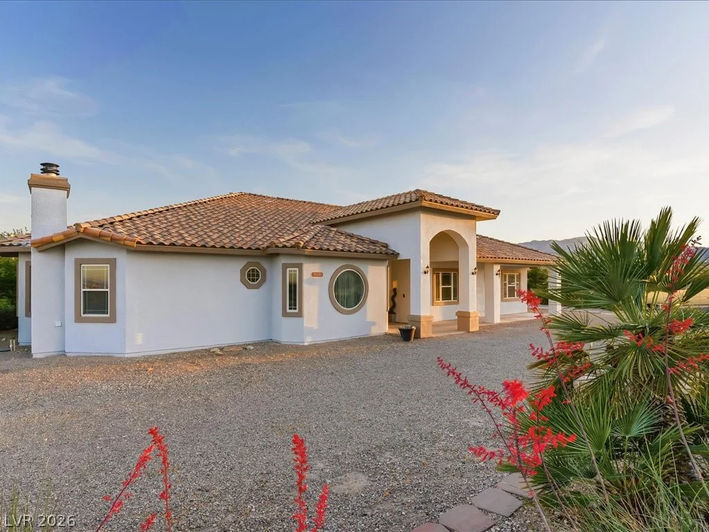 10251 Agate, Las Vegas, NV 89161