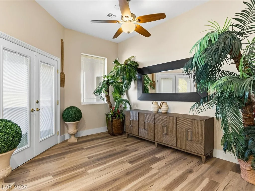 10251 Agate, Las Vegas, NV 89161