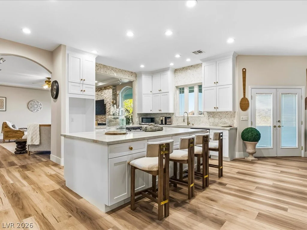 10251 Agate, Las Vegas, NV 89161