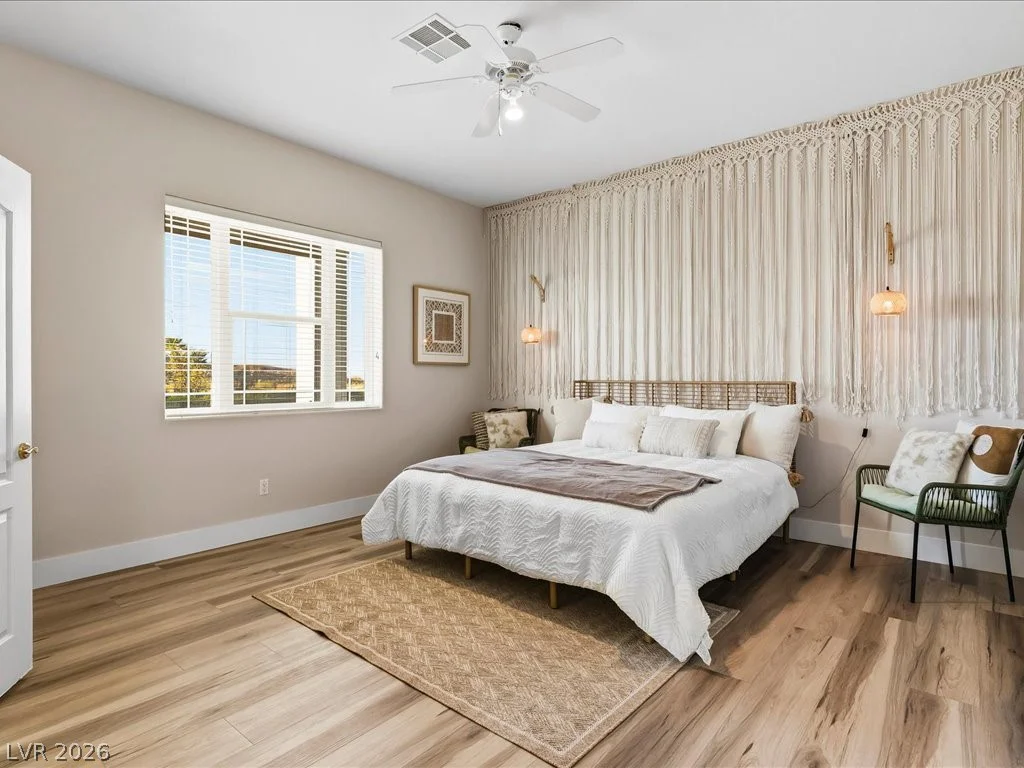 10251 Agate, Las Vegas, NV 89161